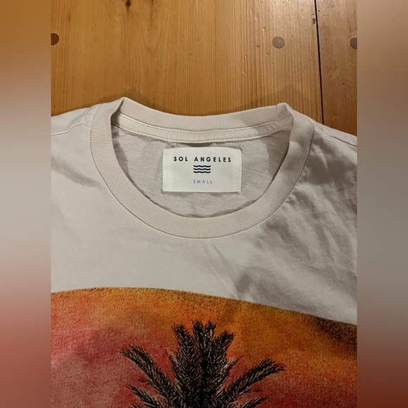 NWOT WOMANS SOL ANGLES PALM TEE - Picture 3 of 4